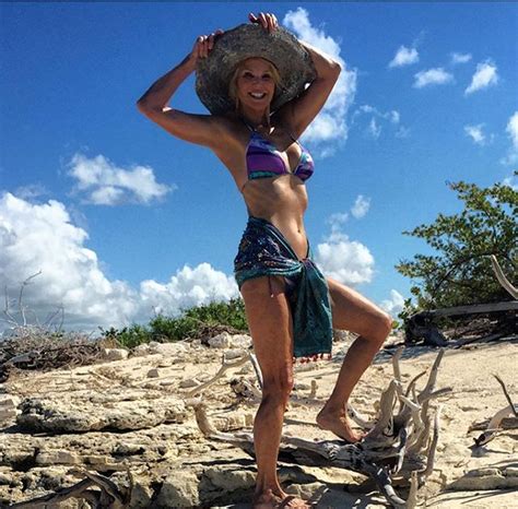 Christie Brinkley Flaunts Sexy Bikini Body At 61