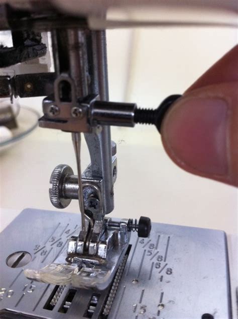 How To Change A Sewing Machine Needle The Thrifty Stitcher