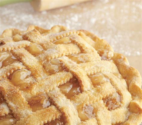 Lattice Topped Apple Pie With Brown Sugar And Walnuts Viking Range Llc