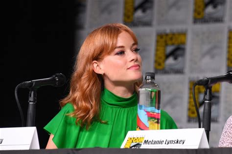 Jane Levy At Castle Rock Panel At Comic Con In San Diego 07202018