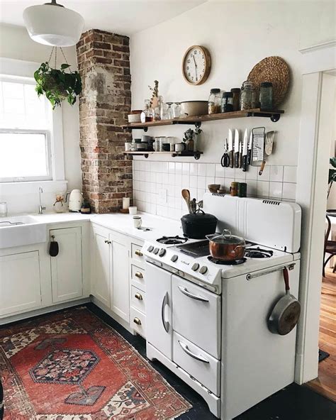 40+ of the very best small kitchen decorating ideas and design solutions. 23 Best Cottage Kitchen Decorating Ideas and Designs for 2020