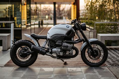 He spearheaded the design of many bmw motorcycles: Bmw R1200 C Roa motorcycles - RocketGarage - Cafe Racer ...
