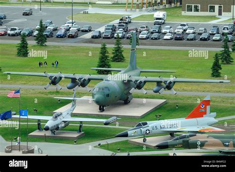 Elmendorf Air Force Base Hi Res Stock Photography And Images Alamy