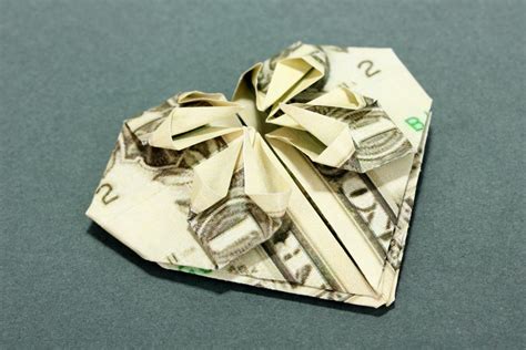 Making Dollar Origami Hearts Thriftyfun