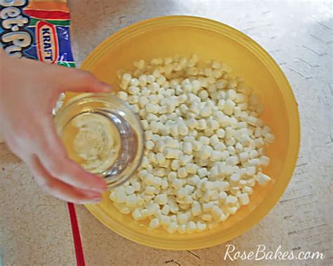 How To Make Homemade Marshmallow Fondant