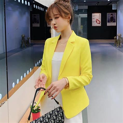 2019 New Spring And Autumn Small Suit Jacket Female Slim Waist Was Thin Korean Short White