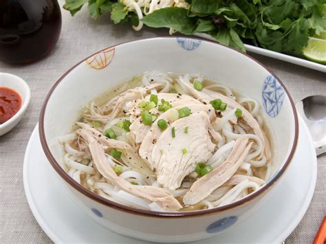 Pat chicken dry with paper towel. Instant Pot Pho Ga / Vietnamese Chicken Noodle Soup ...
