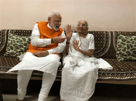 Narendra Modi Turns 69 Live Updates Pm Meets Mother Heeraben Seeks Her Blessings Ibtimes India