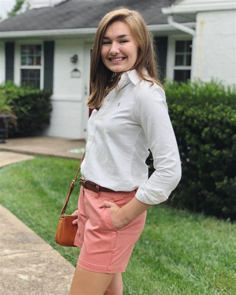 Ava Avastylesblog • Instagram Photos And Videos Preppy Outfits