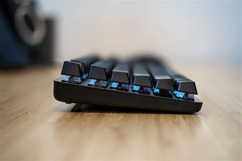 Logitech G413 Tkl Se Review You Get What You Pay For The Verge