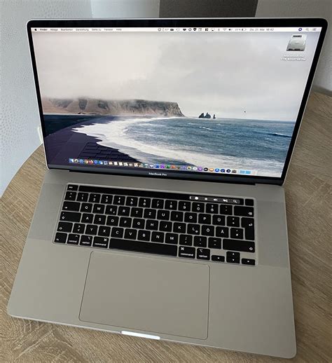 16 Inch 【値下げ中】美品！macbook 2019 Pro