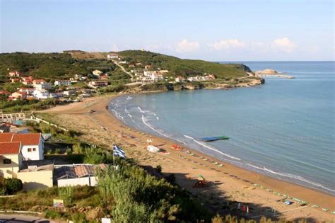 This luxury beach hotel in mykonos, located just a five minutes' walk from the beach of agios stefanos, is a little getaway, where life is about comfort, relaxation and disconnecting from everyday life. Agios Stefanos Beach Agios Stefanos Beach, Avliotes, Corfu ...