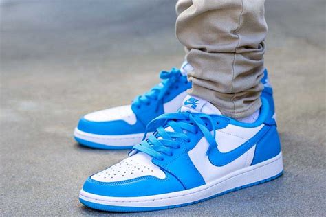 Also, the pair features unc blue on the overlays while constructed with nubuck. Air Jordan 1 Laser Blue On Feet - Almanusa