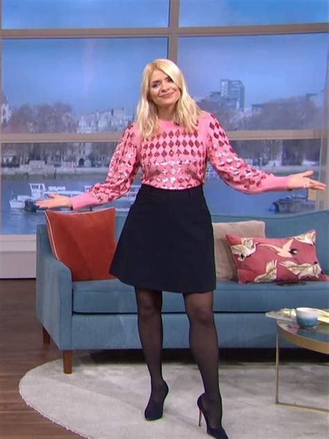 Holly Willoughby Legs Holly Willoughby Outfits Lovely Legs Nice Legs Amazing Legs Emily