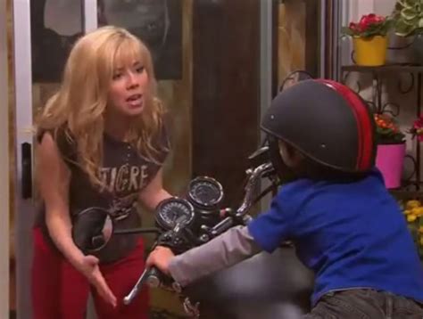 Jennette Mccurdy In Trouble Sam And Cat Nick Tv Shows Jennette Mccurdy