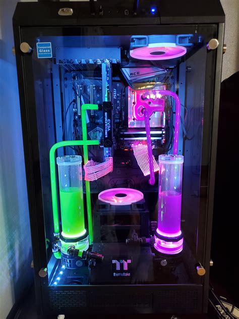 1st custom water cooled system. Done in a Thermaltake 900 case. Bends ...