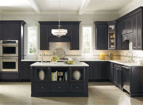 I was always a bit disappointed that they weren't more of a bright white. Kitchen THOMASVILLE CABINETRY Receives Top Honor Modern ...