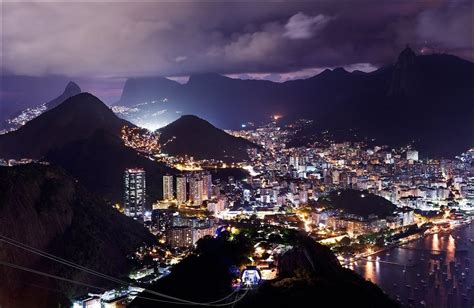 Rio De Janeiro At Night Pics