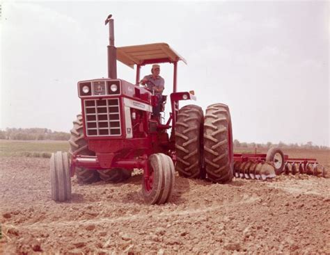 International Harvester Hydro 1066 Tractor Photograph Wisconsin