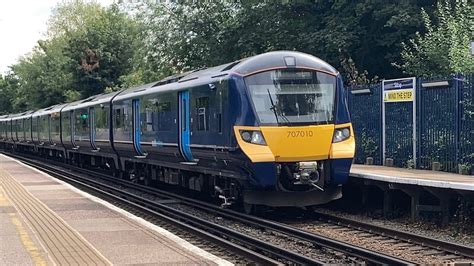 New Livery Southeastern Class 707s At Sidcup Youtube