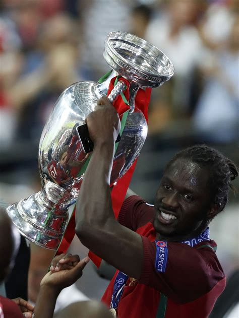 Éderfederação portuguesa de futebol winner euro 2016 éder, portugal, euro 2016, football, futebol did you remember where you were when portugal win euro. Herói de Portugal nasceu na África e cresceu em orfanato ...