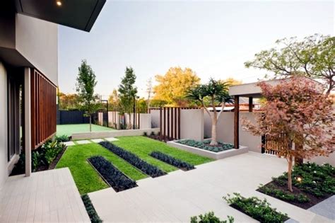 Landscape Garden Balanced Minimalist Design Style Cos
