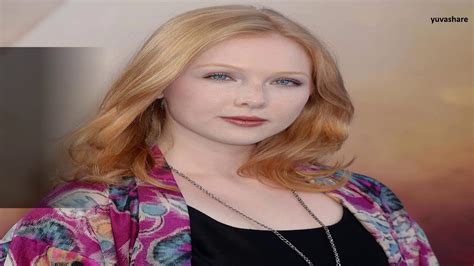 Biography Of Molly C Quinn Youtube