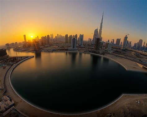 Dubai Sunset Round Lake Buildings Skyscrapers Architecture In The City