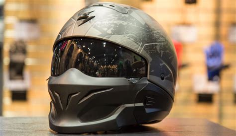 Check Out The 5 Coolest Motorcycle Helmets For 2017 Harley Davidson