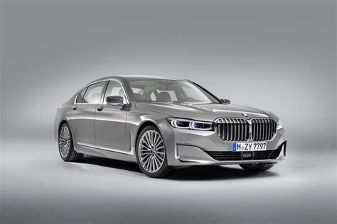 The bmw 7 series is a technological powerhouse, with more gadgets and gizmos than the space station. 2020 BMW 7 Series Review - autoevolution