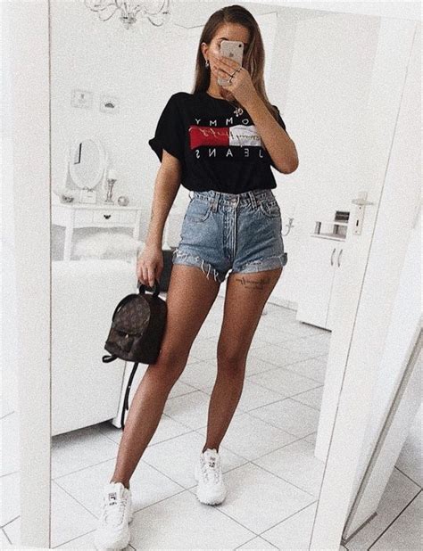 🌻 𝓹𝓲𝓷𝓽𝓮𝓻𝓮𝓼𝓽 𝐘𝐀𝐒 𝐋𝐎𝐕𝐄• College Outfits Outfits For Teens Short