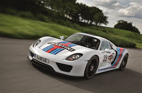 Porsche 918 Spyder Gets Legendary Martini Racing Team Brand Livery
