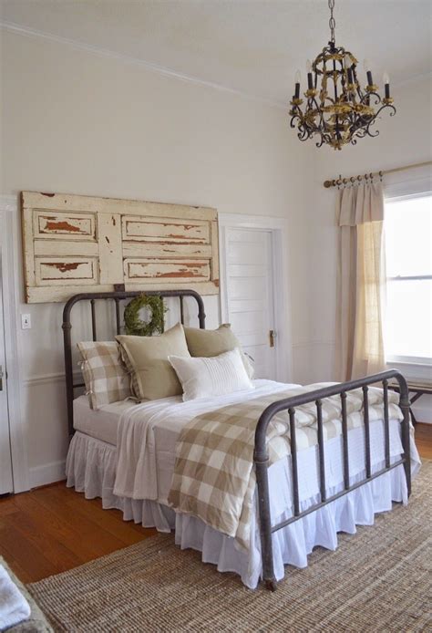 My houses are extremely layered. little white house blog | Farmhouse bedroom decor, Rustic ...