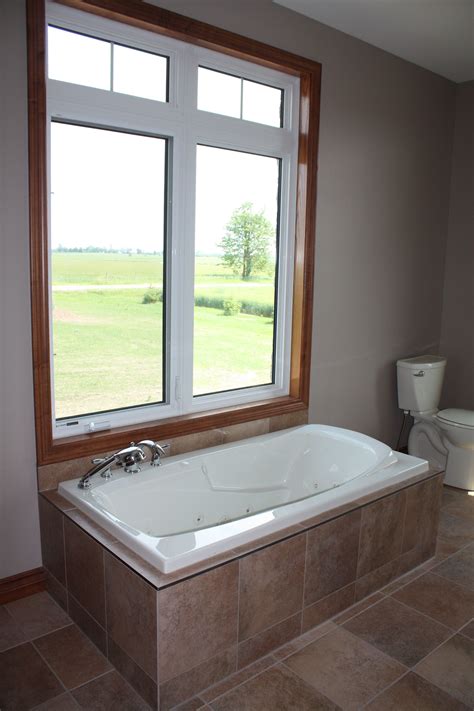 Soaker Tub With A View Tiled Tub Skirt Jeff Duimering Build Master