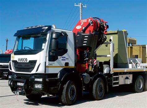 3 Iveco Trakker with Fassi 55 t/m cranes - Fassi Crane