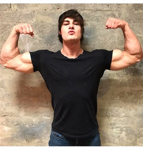 Jeff Seid Just Look At His Arms Athletes Jeffseid Arms Fit Life Fitness Body