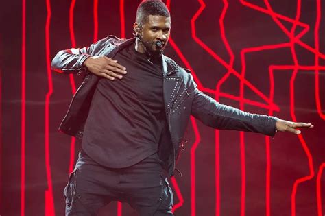 Usher Gets Raunchy On Stage As Sex Tape Featuring Star And Ex Is Sold