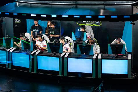 Esports Leagues Announce Schedules for Online-Only Formats | Cord ...