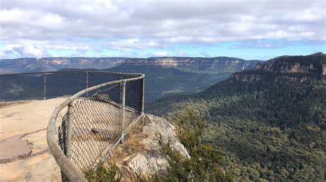 Sublime Point Lookout In Leura Sydney Uncovered