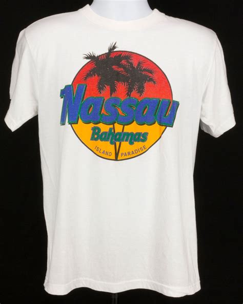 Vintage 90s Nassau Bahamas T Shirt Large Soft Tourist Shirt 5050