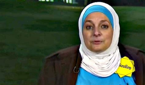 A Muslim Woman Was Kicked Out Of A Trump Rally For Standing Up And Being Muslim The World From Prx