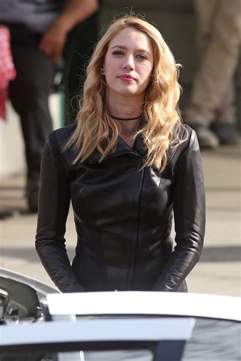 Yael Grobglas Supergirl 2015 Tv Series Photo 40595507 Fanpop