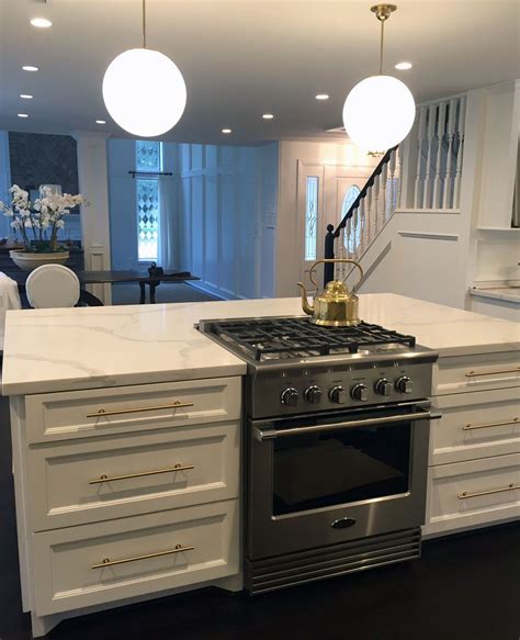 They've been in business for years and definitely a business that's stayed alive by word of mouth because everyone is so satisfied. Prestige calcatta grey quartz Doug Ashy | Kitchen ...