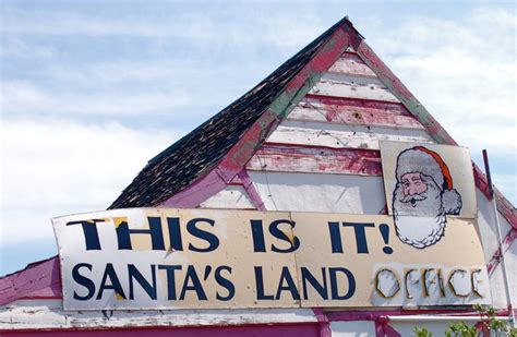 Santa Claus An Abandoned Theme Town In The Middle Of The Arizona