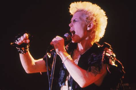 Billy Idol Is Featured On 80s At 8 With “dancing With Myself” Video