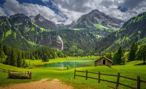 Papeis De Parede Suíça Berna Montanhas Pradaria Lago Florestas Lauenen
