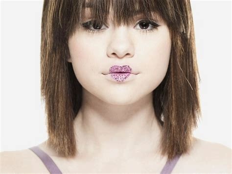 Sel Blowing Kisses Xxx Selena Gomez Photo Fanpop