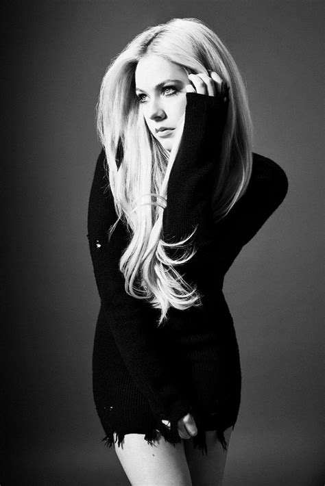 Avril Lavigne “head Above Water” Album Photoshoot 2018 Avril Lavigne Avril Lavigne Style