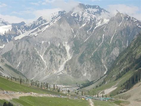 The 11 Amazing And Most Beautiful Valleys In India Welcomenri