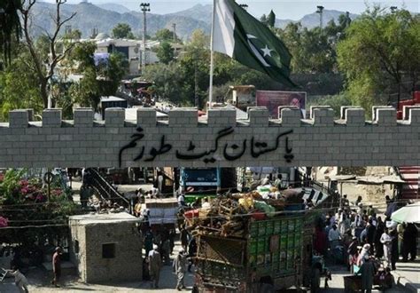 پاکستان بار دیگر گذرگاه مرزی تورخم با افغانستان را بست تسنیم